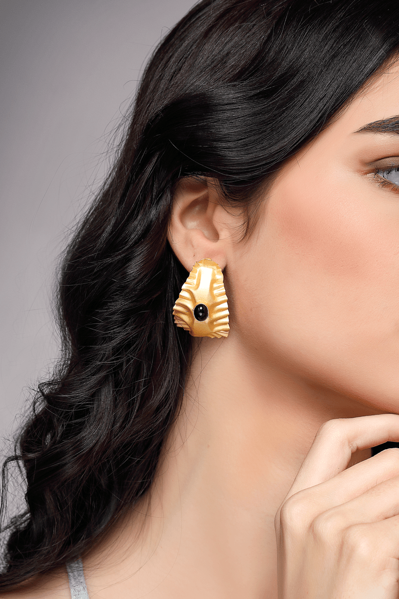 Modern blemish gold earrings