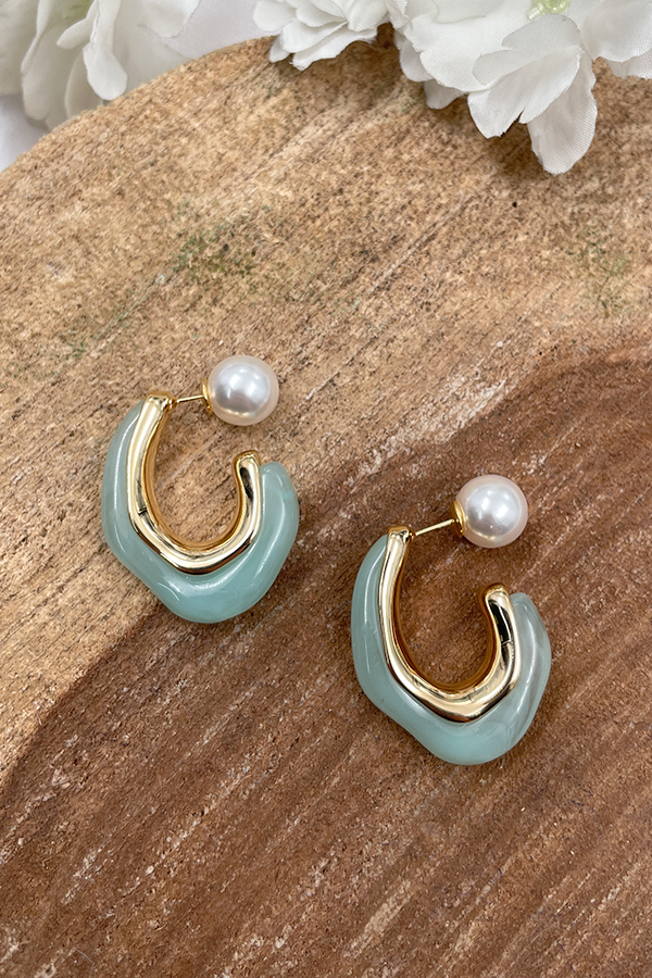 Pearl Duo Delight Earrings
